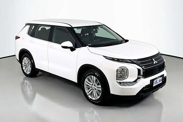 2024 Mitsubishi Outlander ES ZM