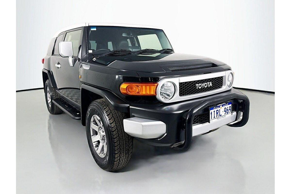 2016 Toyota FJ Cruiser GSJ15R