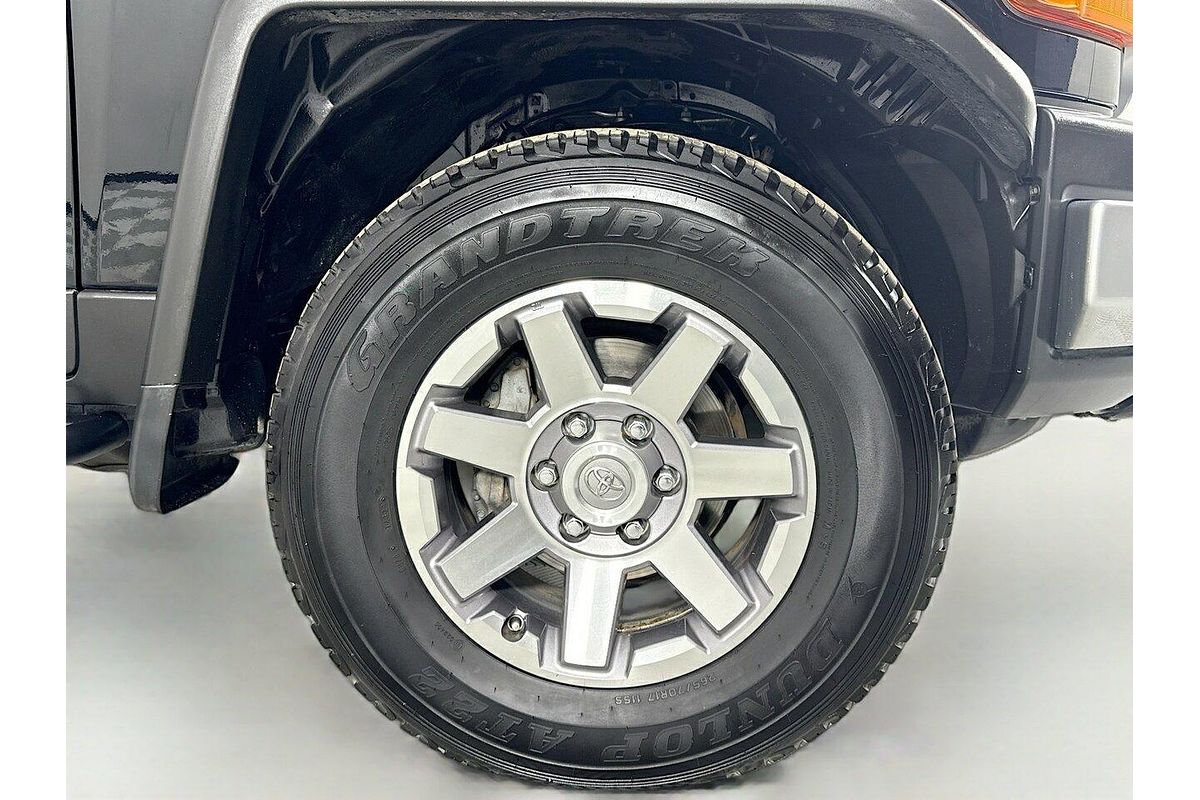 2016 Toyota FJ Cruiser GSJ15R