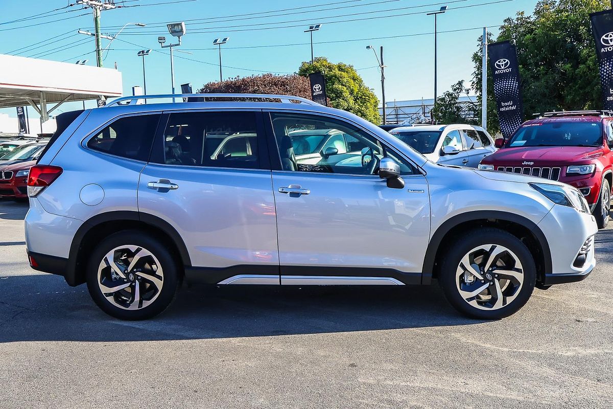 2025 Subaru Forester Hybrid S S5