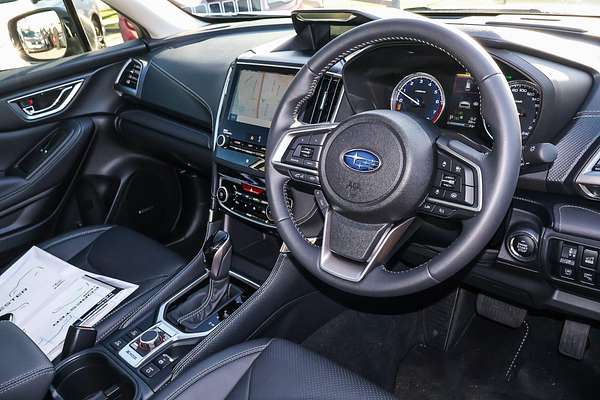 2025 Subaru Forester Hybrid S S5