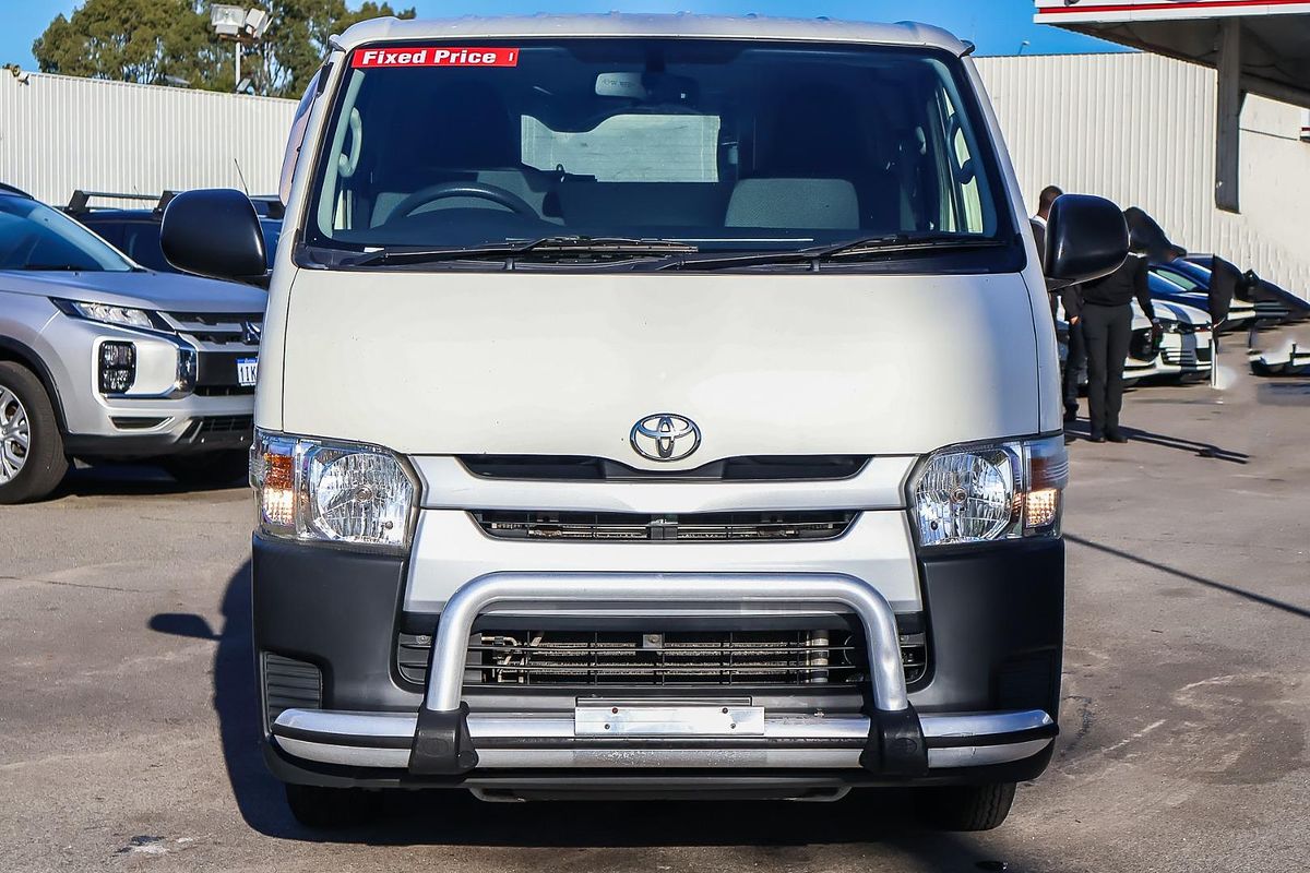 2016 Toyota Hiace KDH201R LWB