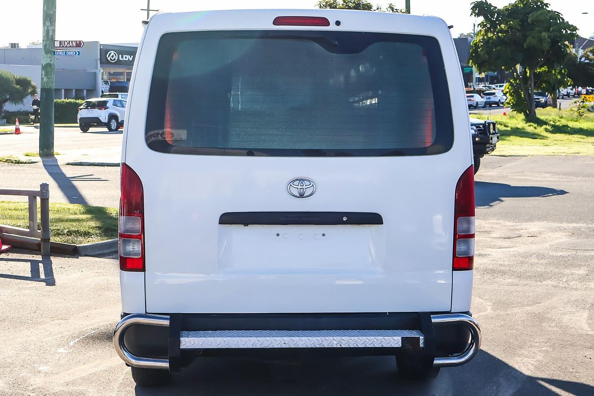 2016 Toyota Hiace KDH201R LWB