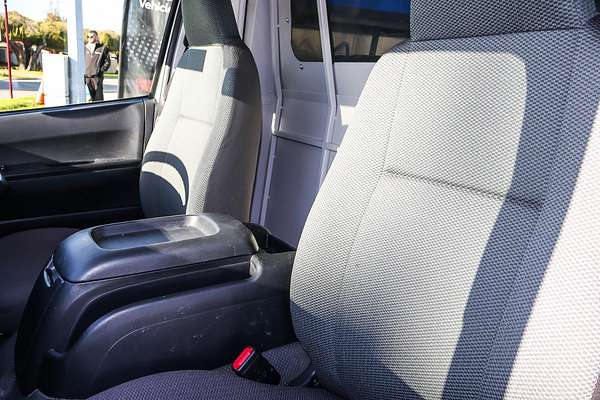 2016 Toyota Hiace KDH201R LWB