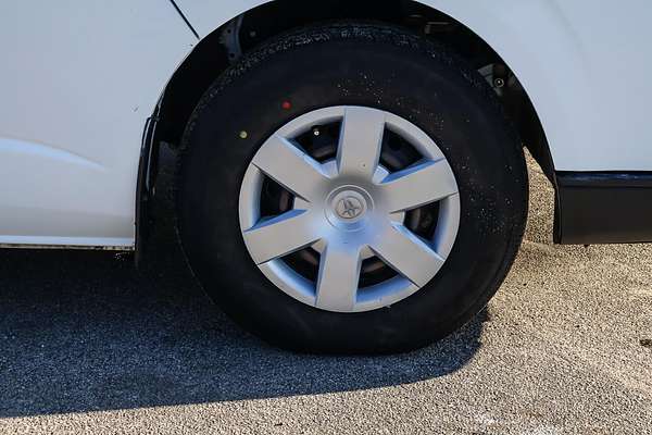 2016 Toyota Hiace KDH201R LWB