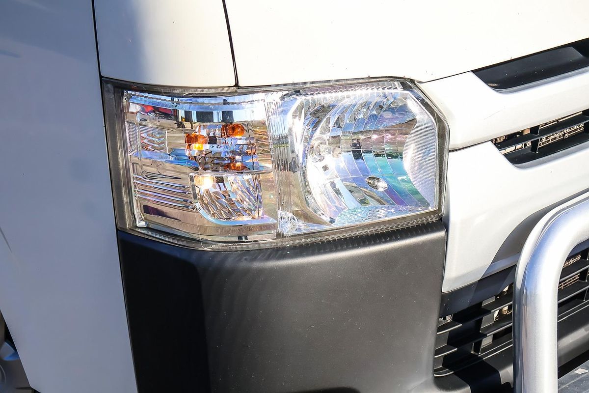 2016 Toyota Hiace KDH201R LWB