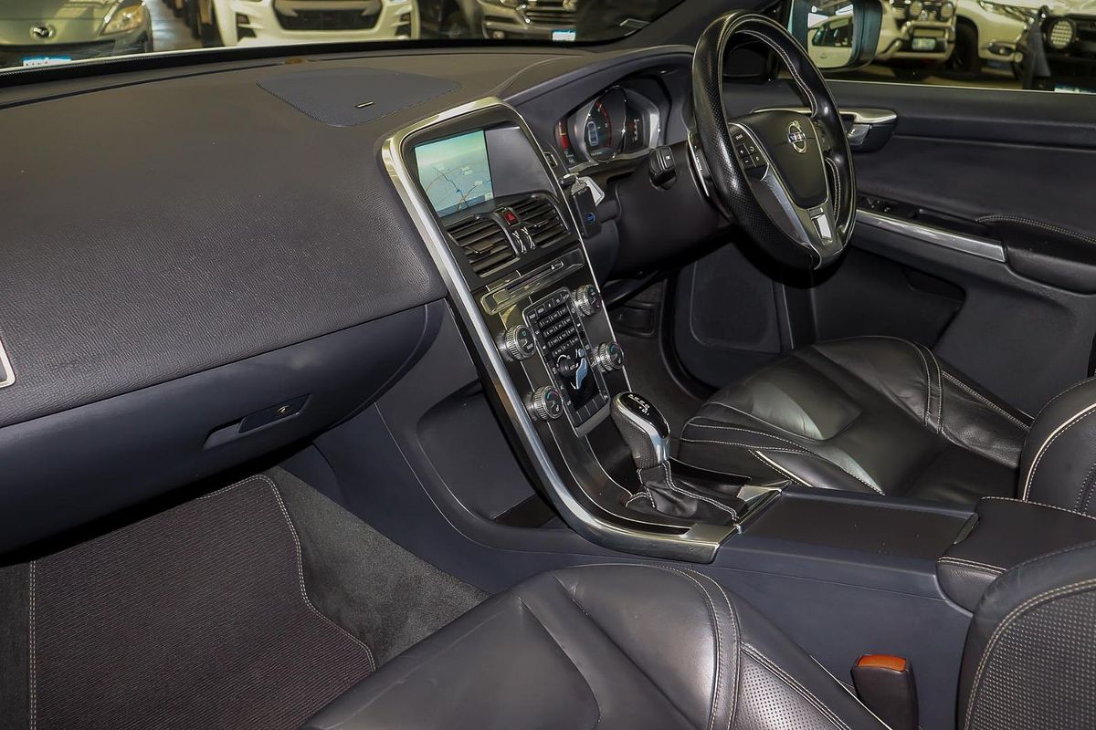 2015 Volvo XC60 D5 R-Design
