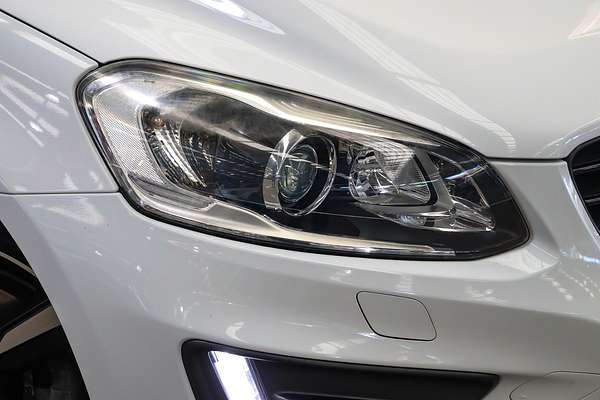 2015 Volvo XC60 D5 R-Design