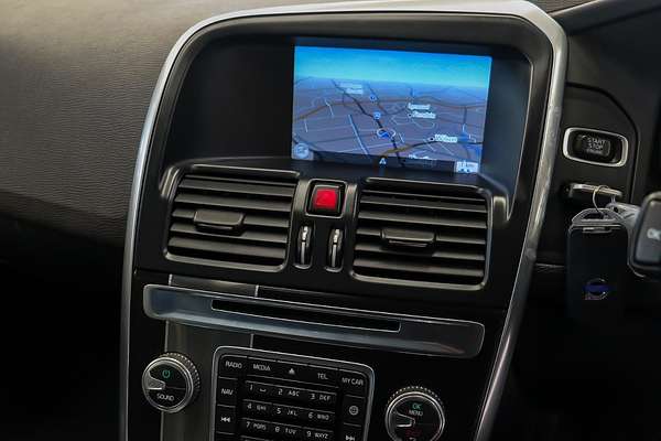 2015 Volvo XC60 D5 R-Design