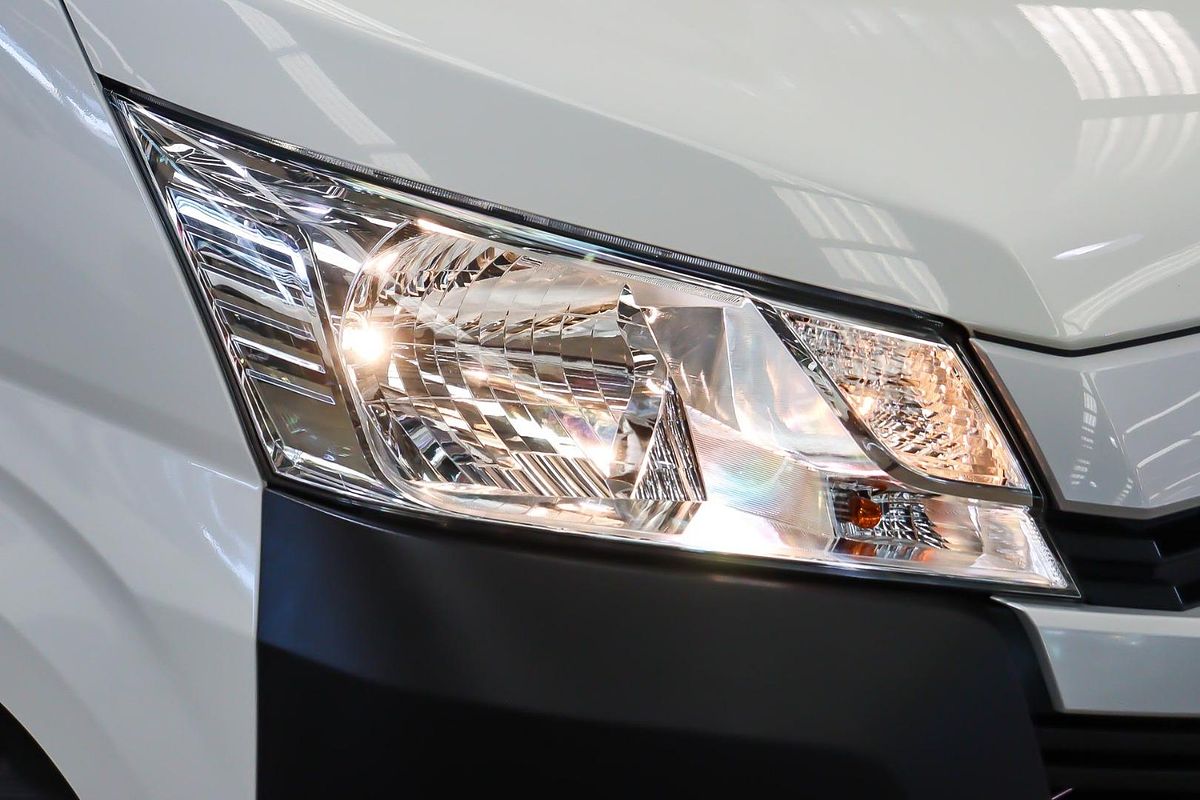 2023 Toyota Hiace GDH300R LWB