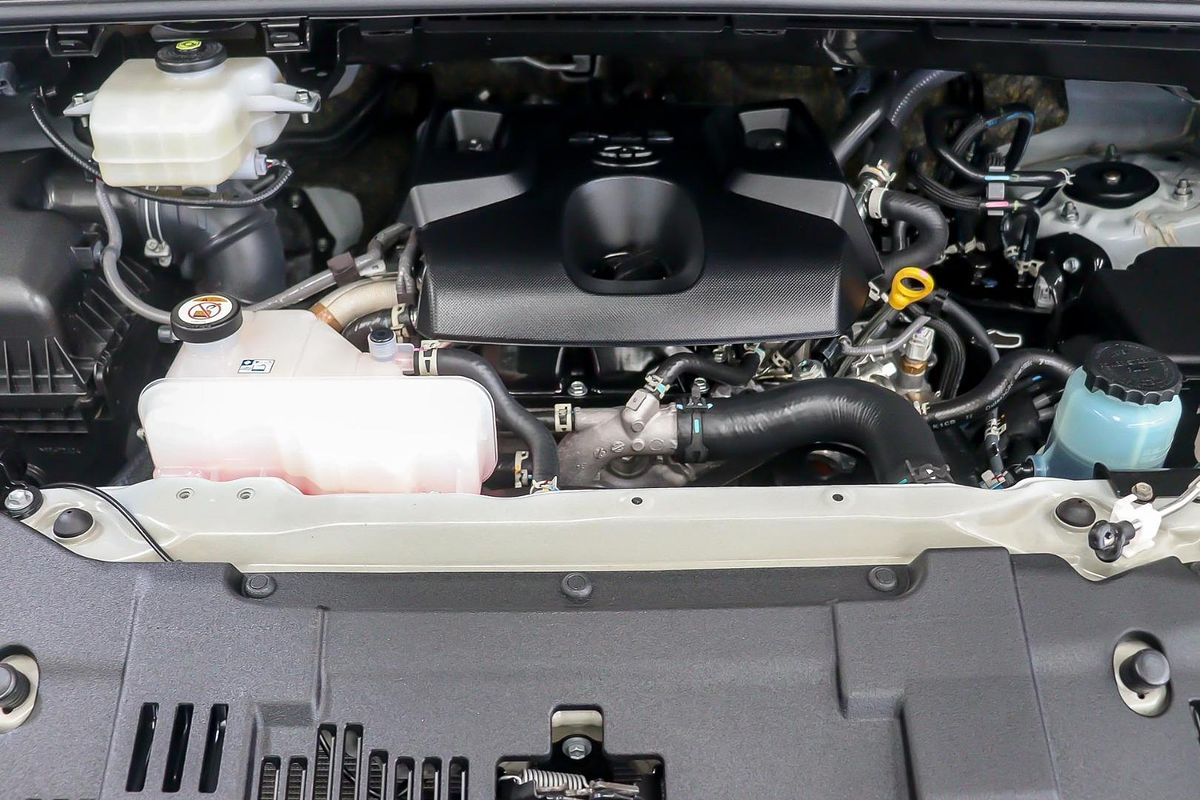 2023 Toyota Hiace GDH300R LWB