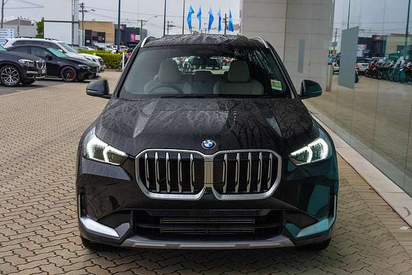 2025 BMW X1 xDrive20i U11