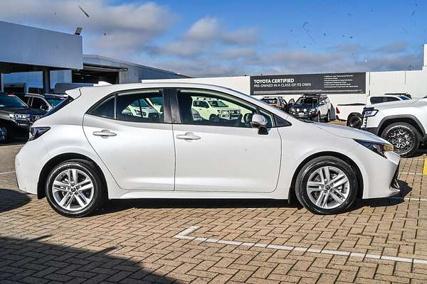 2021 Toyota Corolla Ascent Sport MZEA12R