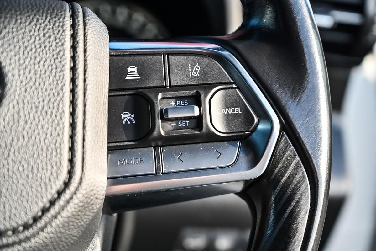 2023 Toyota Landcruiser GR Sport FJA300R