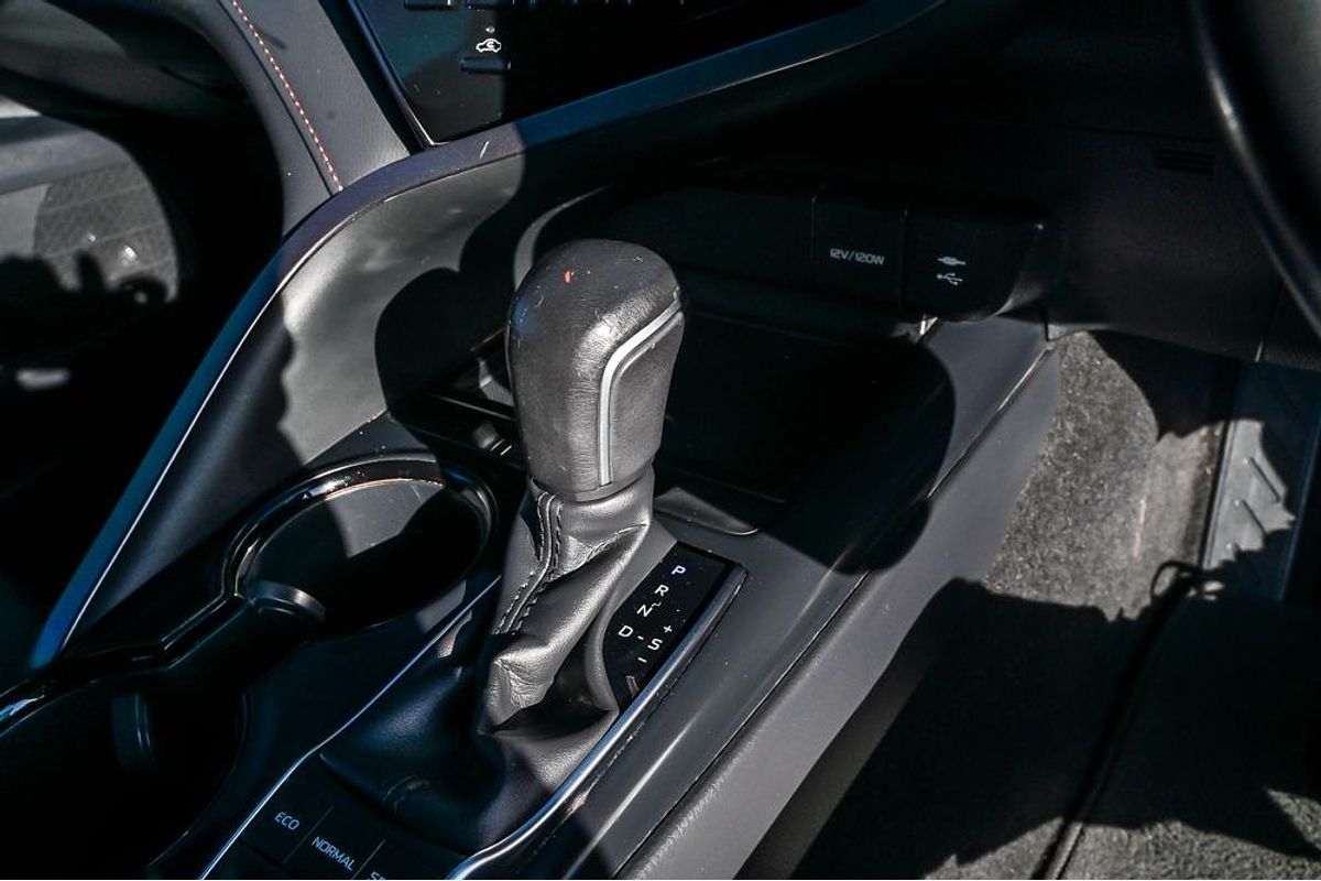 2018 Toyota Camry Ascent Sport AXVH71R