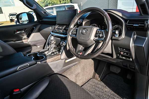 2023 Toyota Landcruiser GR Sport FJA300R