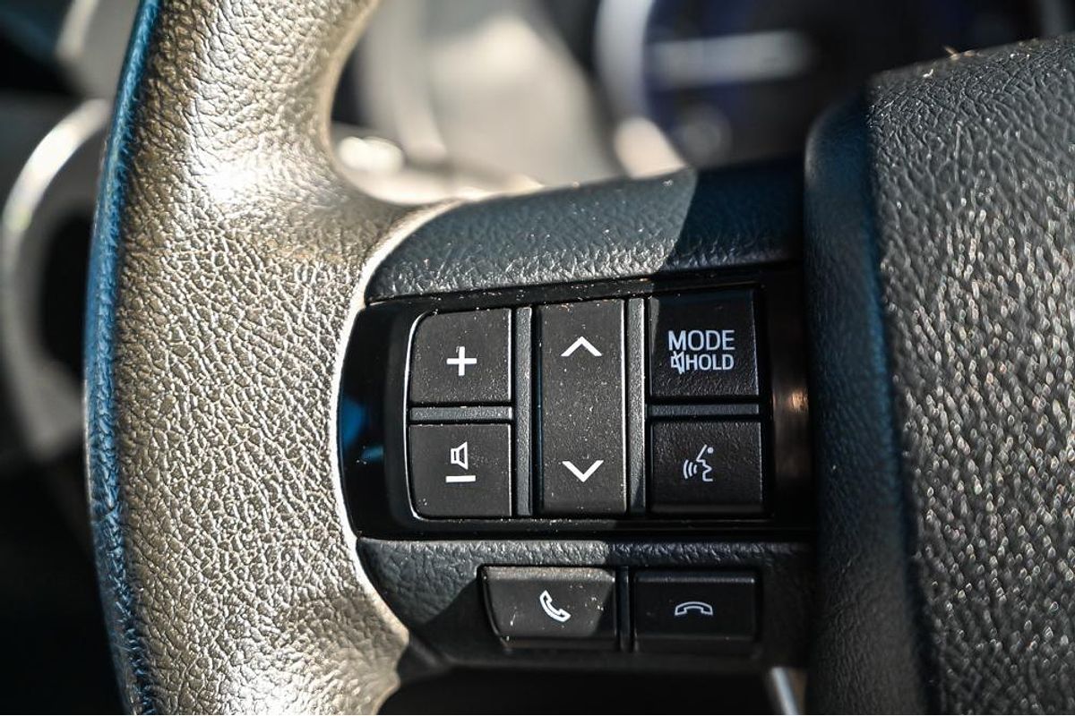 2018 Toyota Hilux SR GUN126R 4X4