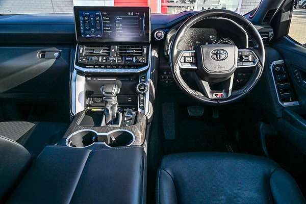 2023 Toyota Landcruiser GR Sport FJA300R