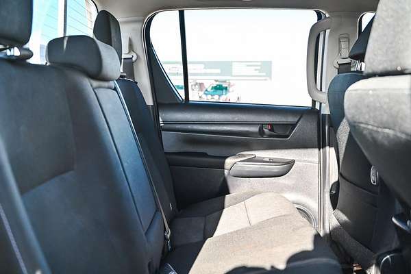 2018 Toyota Hilux SR GUN126R 4X4