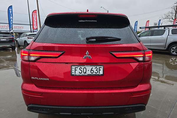 2021 Mitsubishi Outlander ES ZM