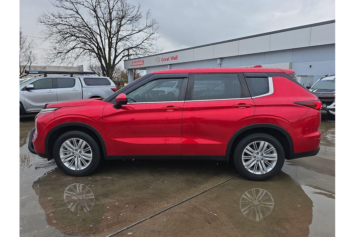 2021 Mitsubishi Outlander ES ZM