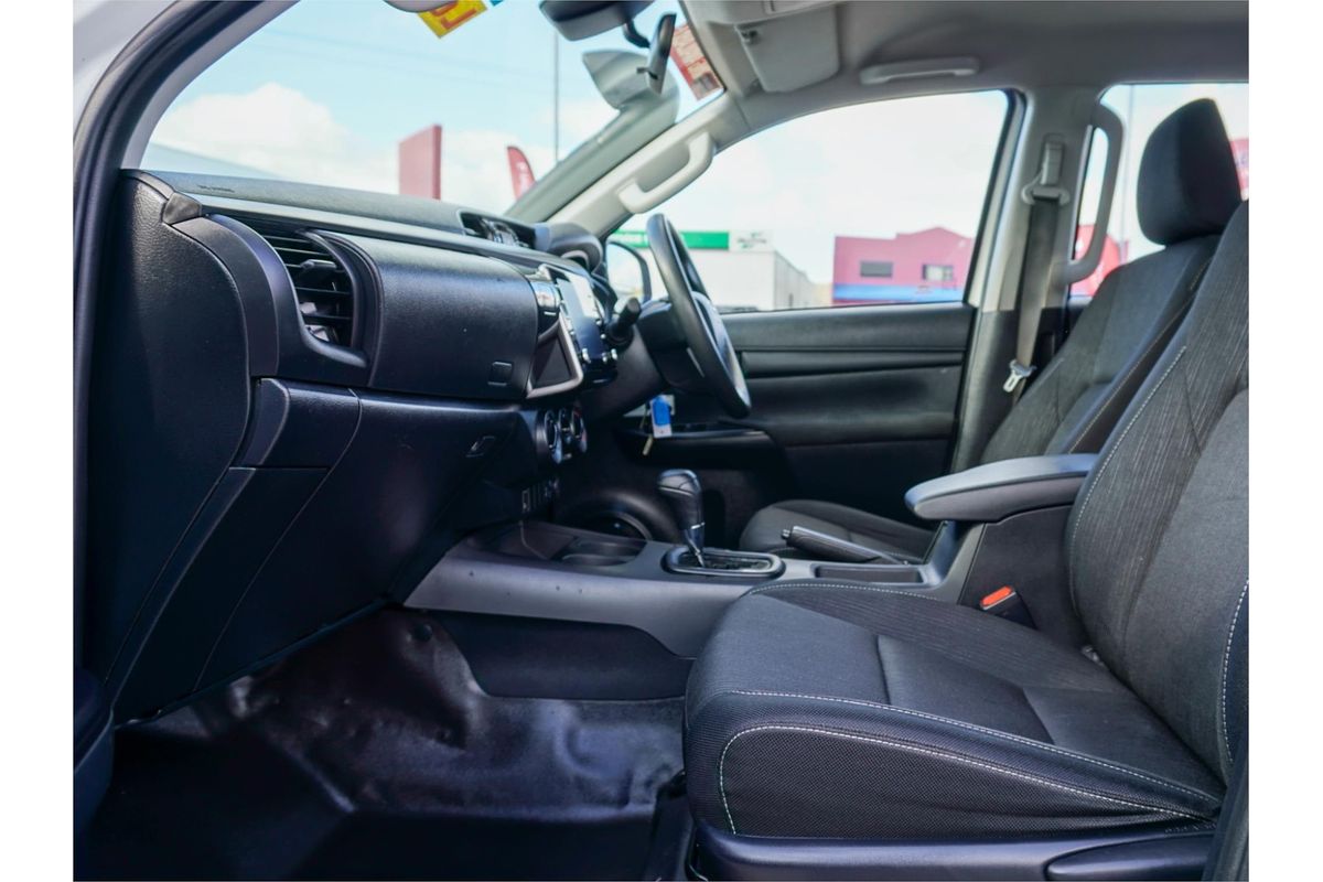 2021 Toyota Hilux SR GUN126R 4X4