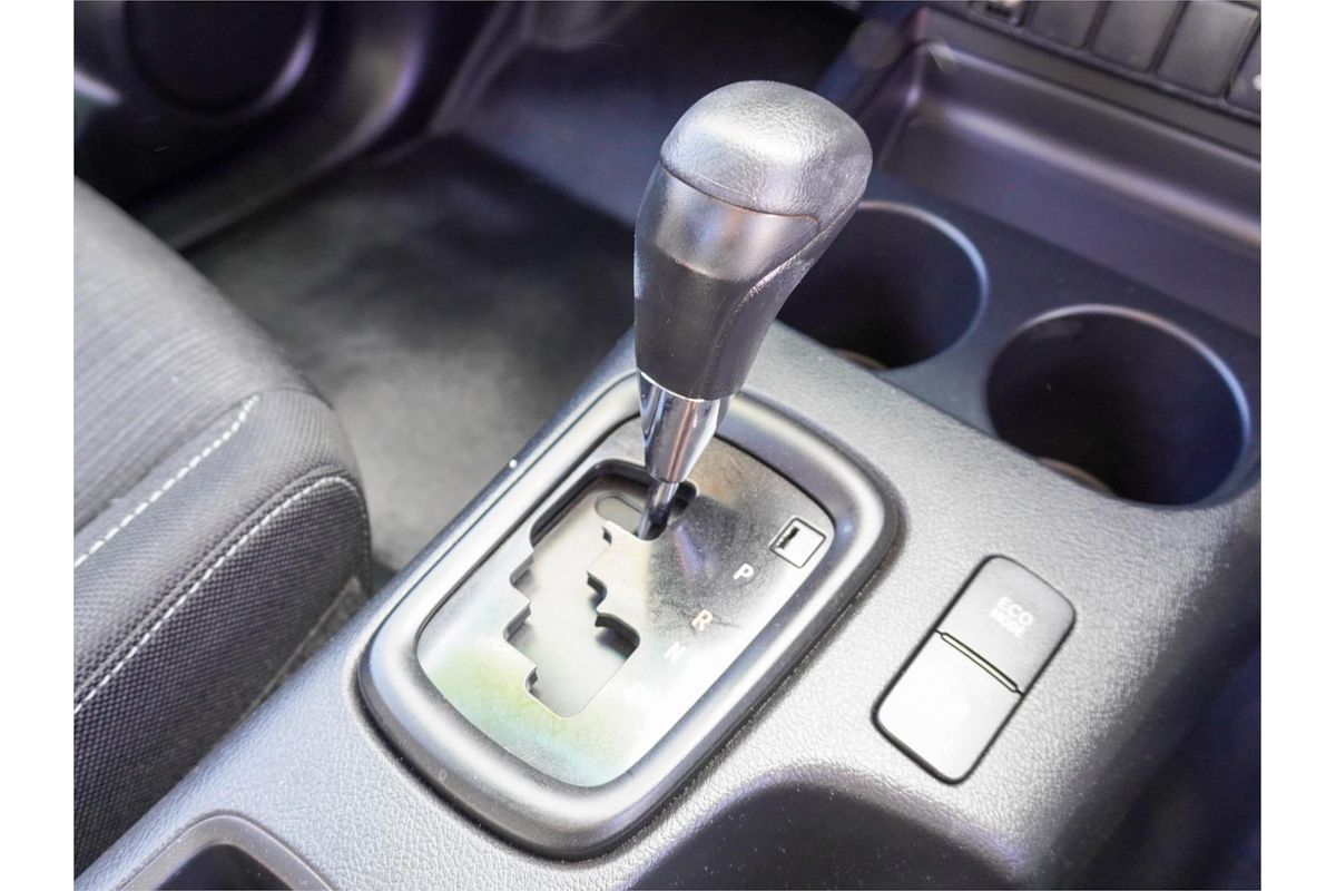 2020 Toyota Hilux SR GUN126R 4X4