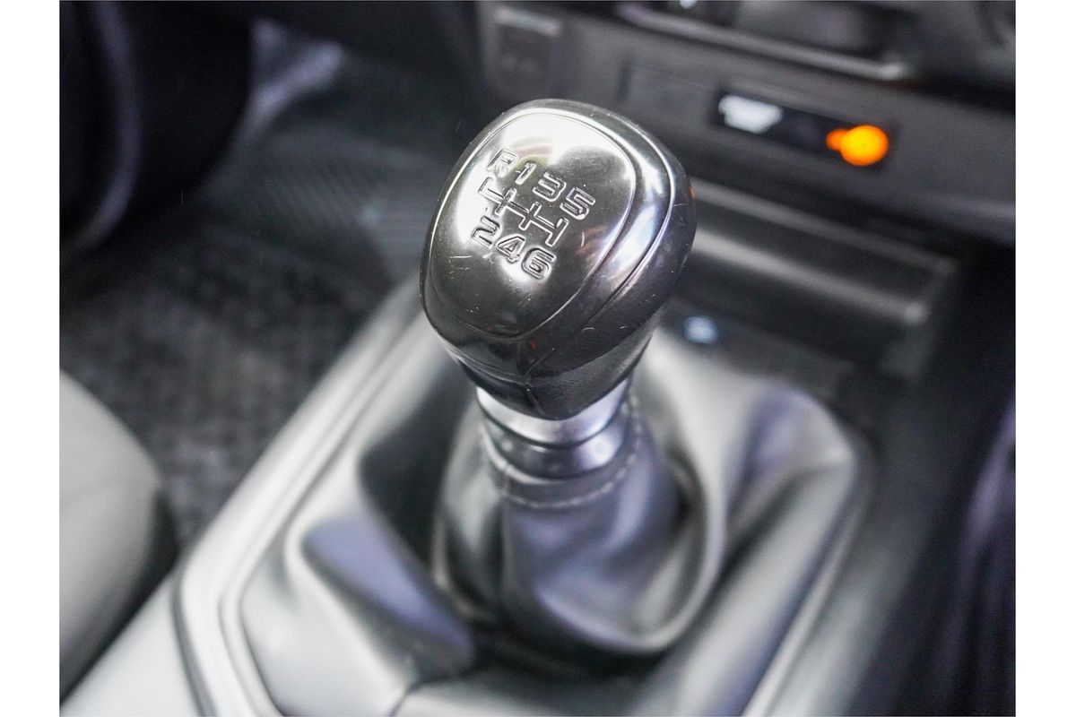 2023 Isuzu D-MAX SX High Ride Rear Wheel Drive
