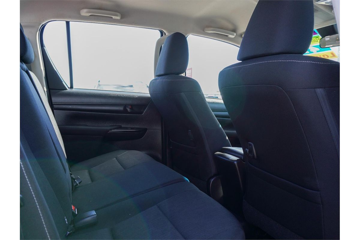2020 Toyota Hilux SR GUN126R 4X4