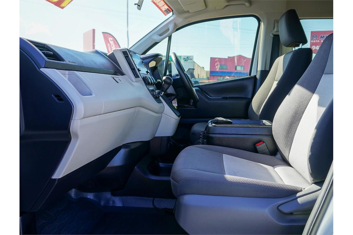 2023 Toyota Hiace Commuter GDH322R