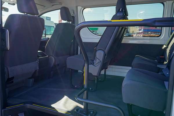 2023 Toyota Hiace Commuter GDH322R