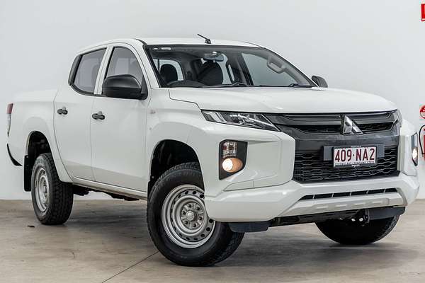 2020 Mitsubishi Triton GLX MR 4X4