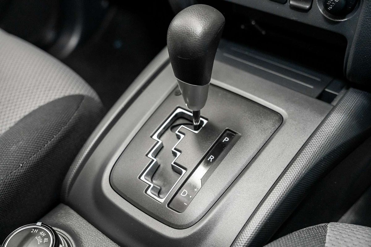 2020 Mitsubishi Triton GLX MR 4X4