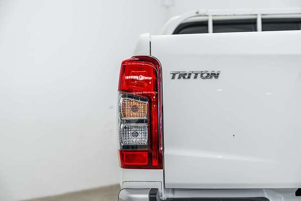 2020 Mitsubishi Triton GLX MR 4X4