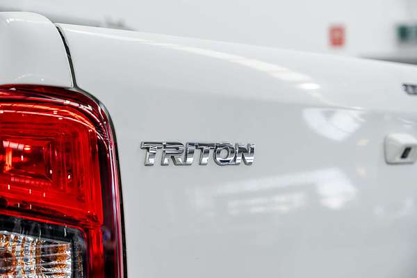 2020 Mitsubishi Triton GLX MR 4X4