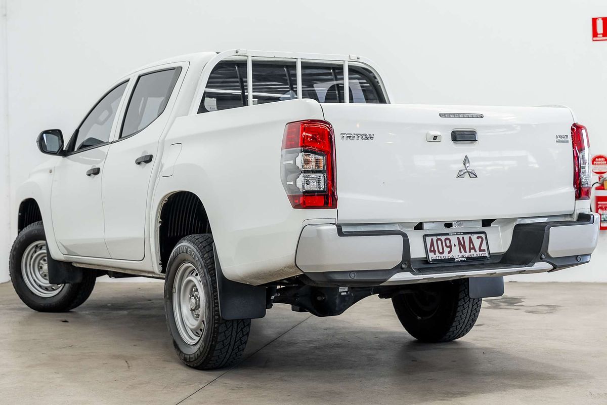2020 Mitsubishi Triton GLX MR 4X4