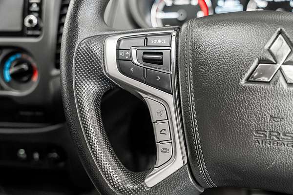 2020 Mitsubishi Triton GLX MR 4X4