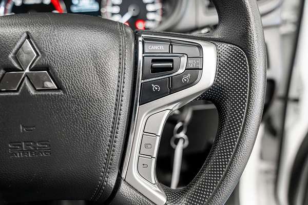 2020 Mitsubishi Triton GLX MR 4X4