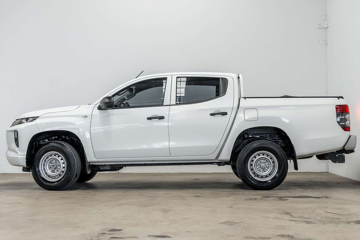 2021 Mitsubishi Triton GLX MR Rear Wheel Drive