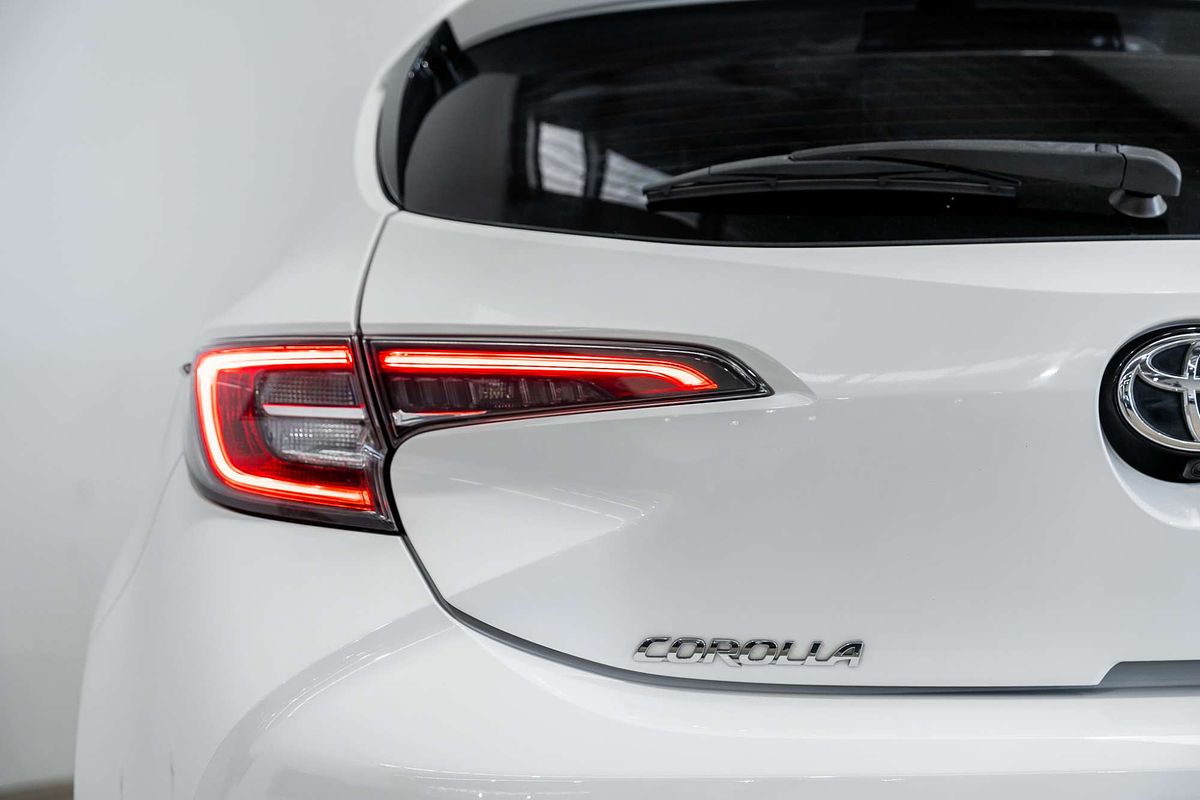 2021 Toyota Corolla Ascent Sport MZEA12R