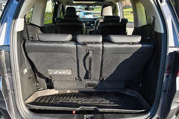 2016 Honda Odyssey VTi-L 5th Gen