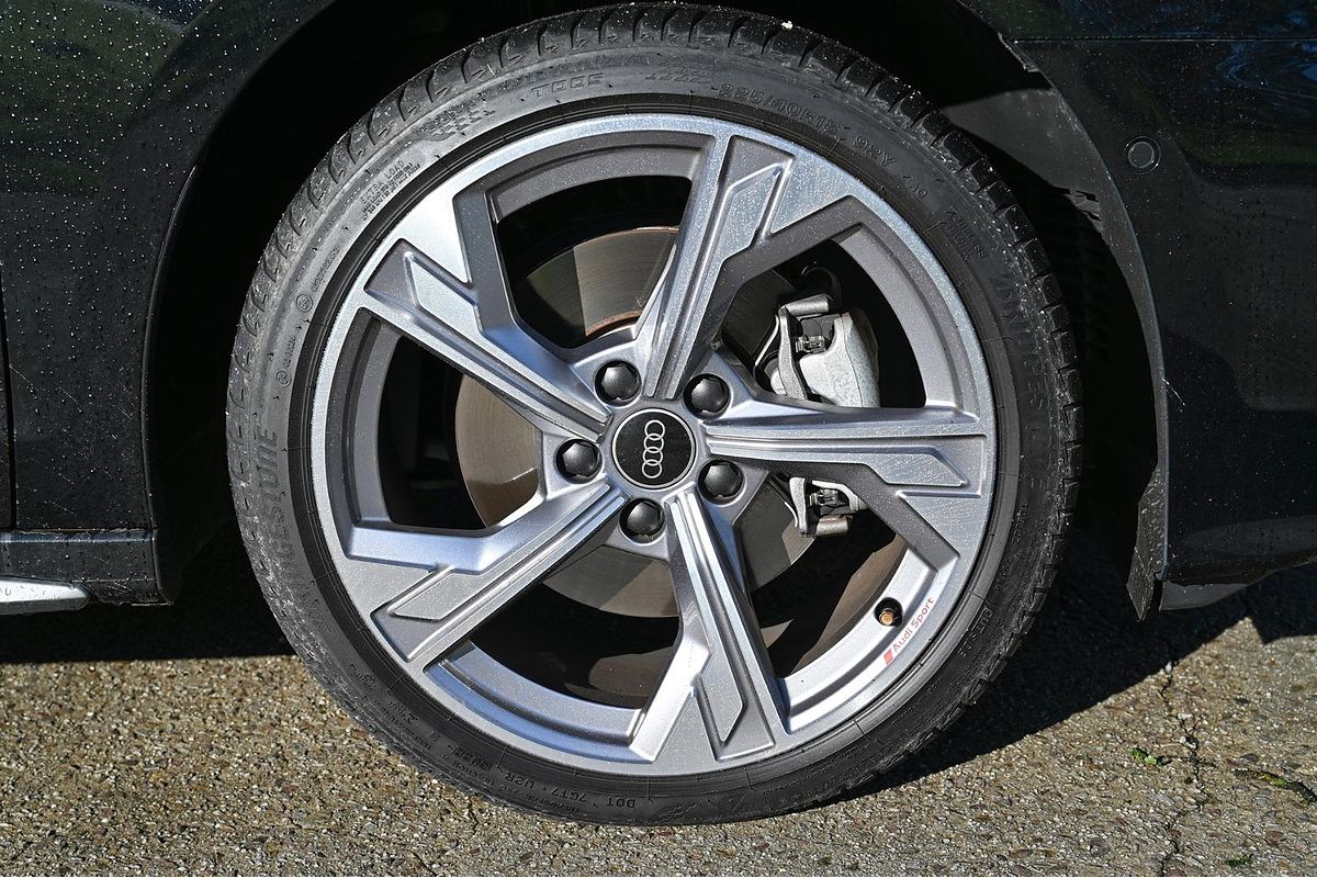 2022 Audi A3 40 TFSI S line GY
