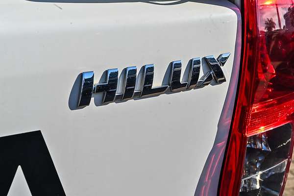 2020 Toyota Hilux SR GUN126R 4X4