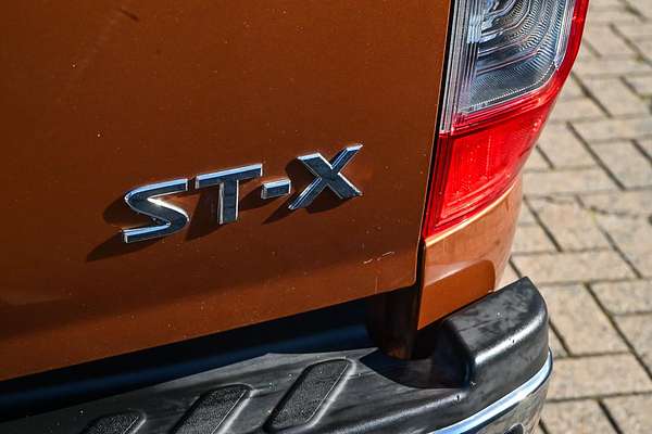 2016 Nissan Navara ST-X D23 4X4