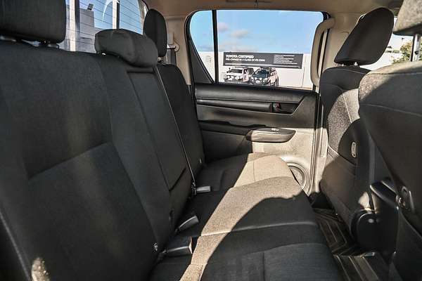 2020 Toyota Hilux SR GUN126R 4X4