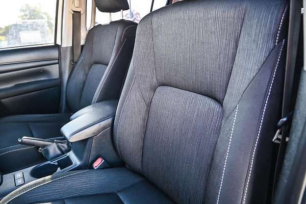2020 Toyota Hilux SR GUN126R 4X4