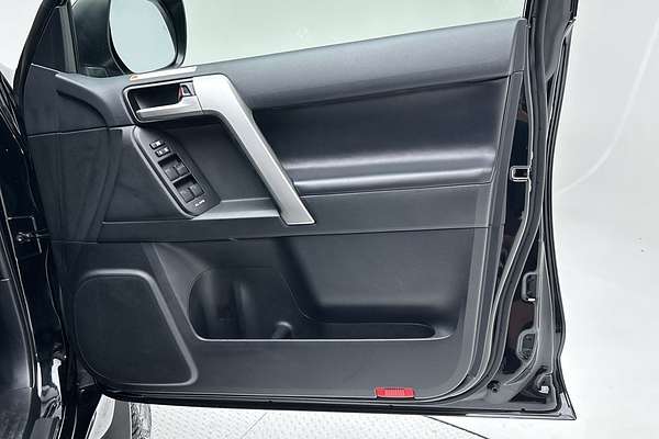 2022 Toyota Landcruiser Prado VX GDJ150R