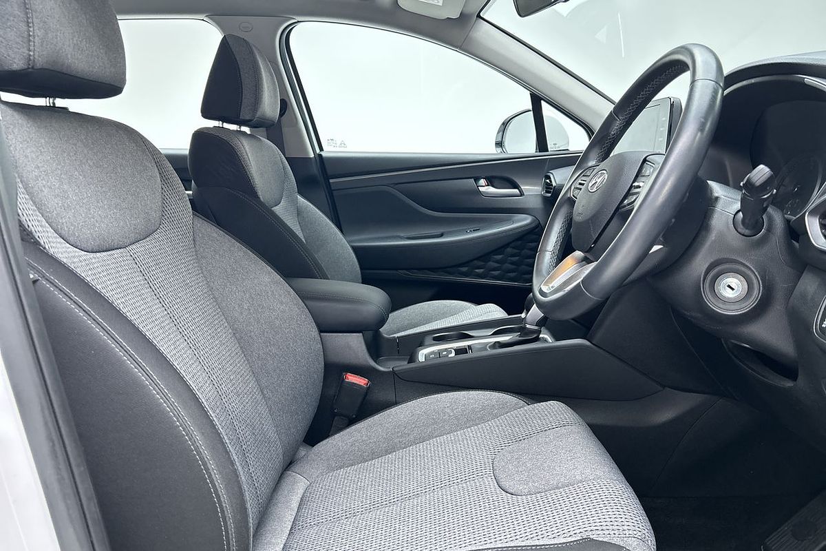 2021 Hyundai Santa Fe Active TM.V3