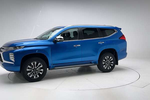 2024 Mitsubishi Pajero Sport GLS QF