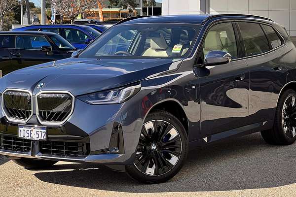 2025 BMW X3 30e xDrive G45